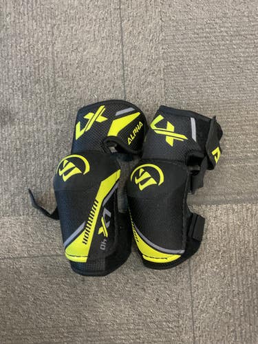 Used Warrior ALPHA LX 40 Intermediate Elbow Pads MD 11614-S000222457