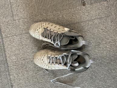 Used Nike HUARACHE BB/SB Cleats Grey Junior 04 11614-S000222425