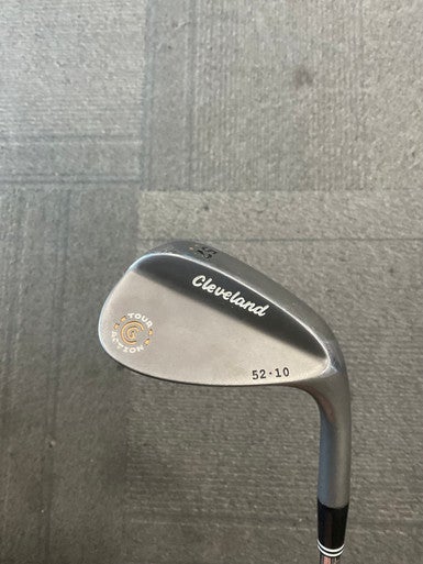 Used Cleveland TOUR ACTION 52-10 Golf Wedge Mens RH 52 Degree 11614-S000222418