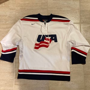 Youth Nike Team USA Olympics Jersey Vintage 90s - M