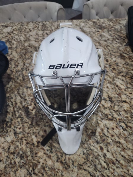 Senior Medium Bauer 960 Goalie Mask Pro Stock (Used)