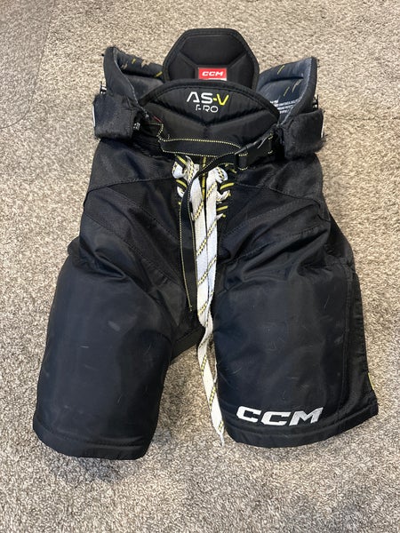 Junior Large CCM Tacks AS-V Pro Hockey Pants (Used)