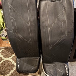33" Bauer Mach Regular Goalie Full Set (Used)