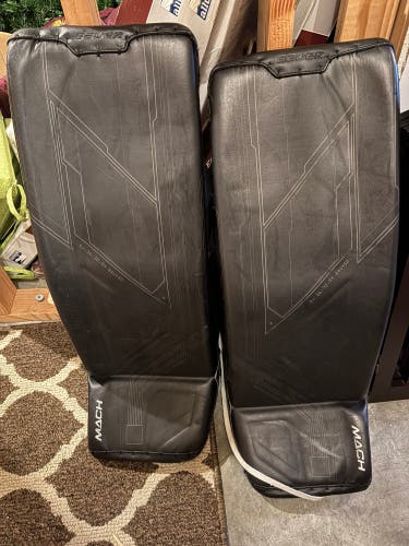 33" Bauer Mach Regular Goalie Full Set (Used)