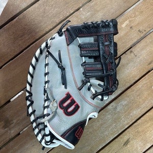Wilson LH First Base A1000 Baseball Glove 12.5" (Used)