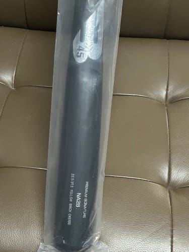 B45 Bat 31.5 oz 33.5" (New)