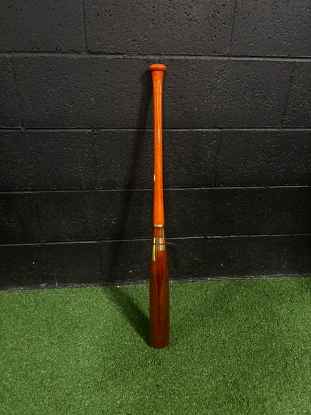 Tucci Maple Wood Bat 34”
