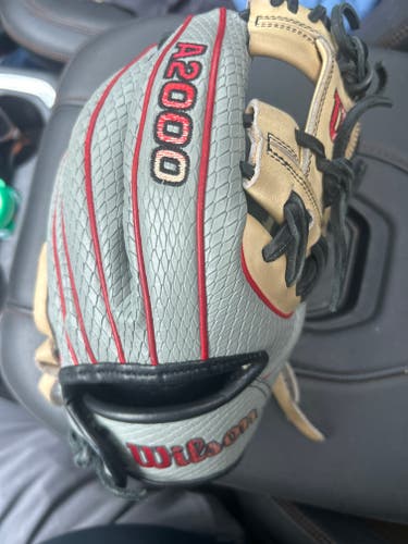 2025 Infield RH Wilson A2000 PF 88 Super Snakeskin Baseball Glove 11.25" (Used)
