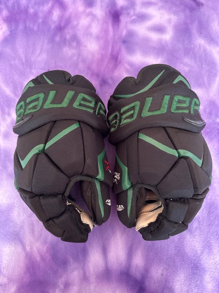 Black Senior Bauer Vapor matrix pro Gloves 14" (Used)