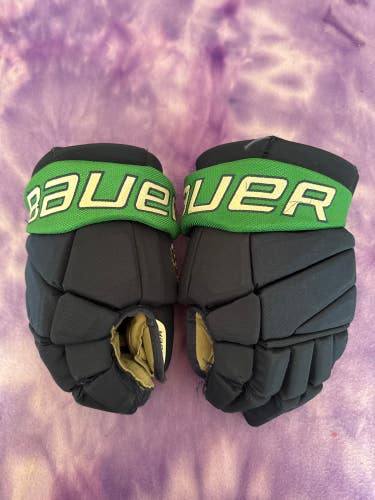 Blue Senior Bauer Vapor Elite Gloves 13" (Used)