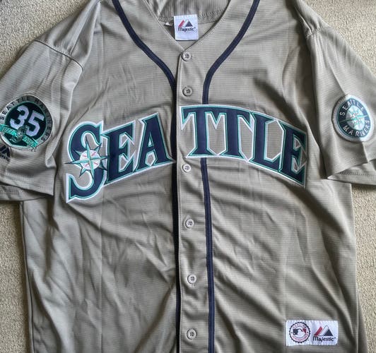 Seattle Mariners Ichiro retro Large Men's Jersey (New)