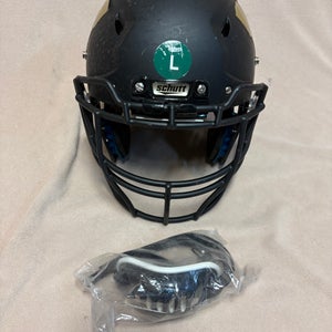 Large Adult Schutt Vengeance Pro Helmet (Used)