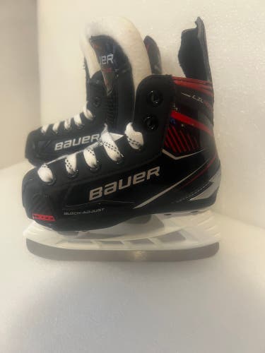 Bauer Lil Rookie Hockey Skates Regular Width Pro Stock 7 (New)
