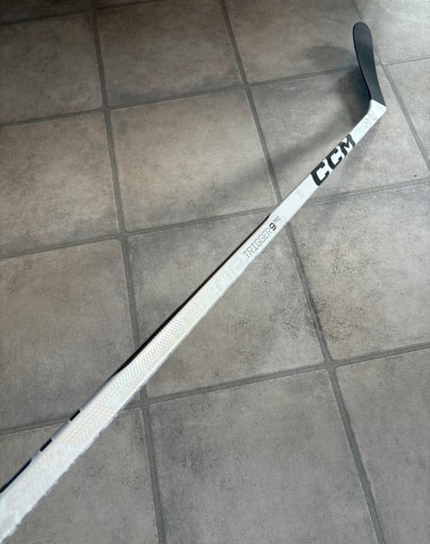 Senior CCM RibCor Trigger 9 Pro Left Handed Hockey Stick P86 (New)