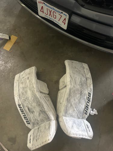 Large 2023 Bauer Goalie Leg Pads (Used)
