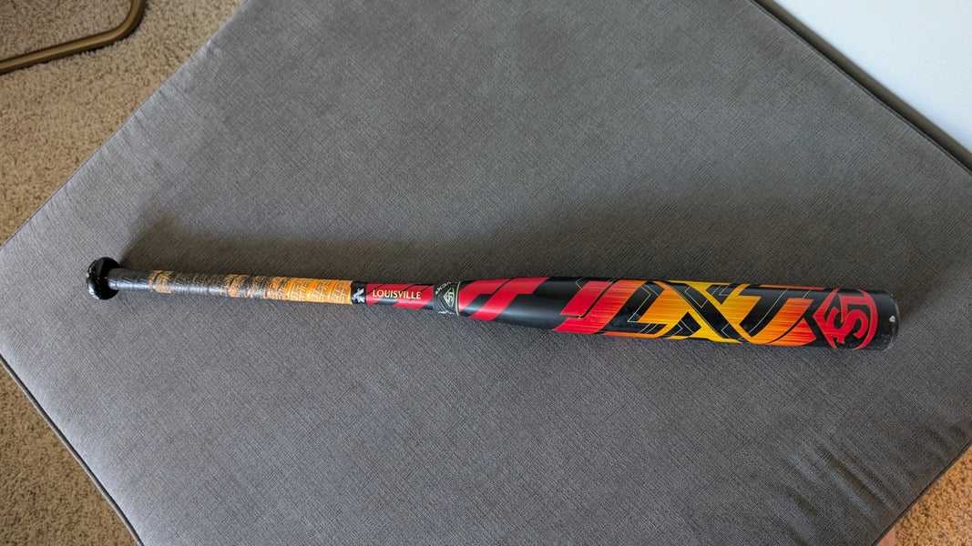 2022 Louisville Slugger LXT Composite Bat (-9) 21 oz 32" (Used)