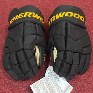 Boston Bruins Centennial Sher-Wood Rekker Pro Gloves Pro Stock (New) Item#SRBB