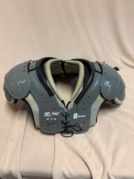 Medium Adult Riddell Air pac Shoulder Pads (Used)
