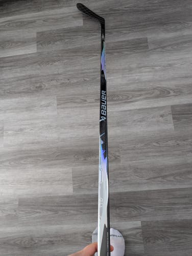 Custom Bauer Vapor FlyLite Left Stick P28 77Flex (New)
