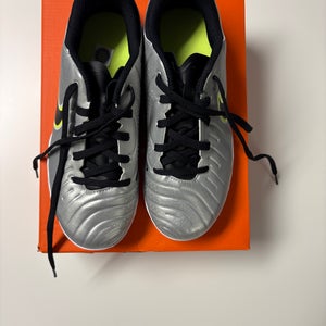 Kids Nike Legend 10 Academy Turf Soccer Shoes
