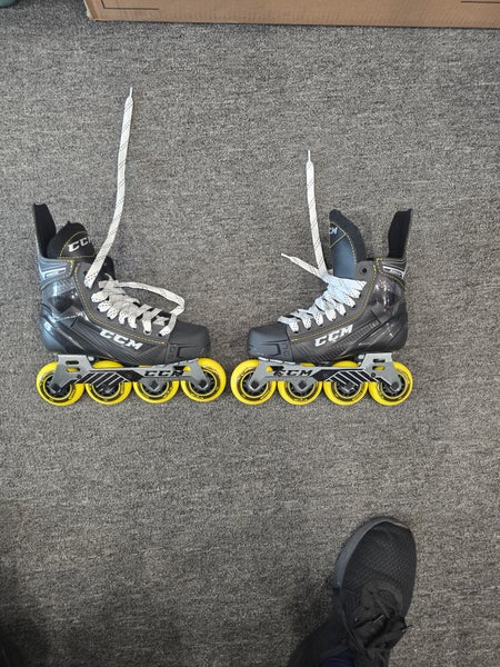 New CCM RH9350 Inline Skates Regular Width Size 3 (New)
