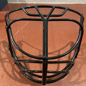 Senior Itech Profile Goalie Mask Cat Eye Cage