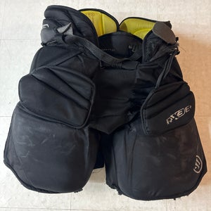 Intermediate Medium Warrior Ritual x3 E+ Hockey Goalie Pants  (Used)