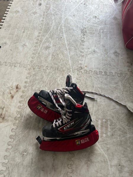 CCM Jetspeed FT480 Hockey Goalie Skates 6 (Used)