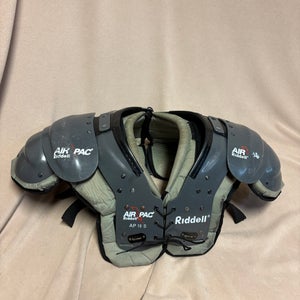 Small Adult Riddell Air pac Shoulder Pads (Used)
