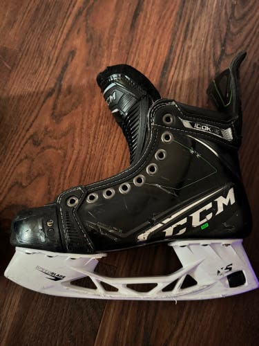 2022 CCM RibCor 100k Pro Hockey Skates Regular Width Size 5 (Used)