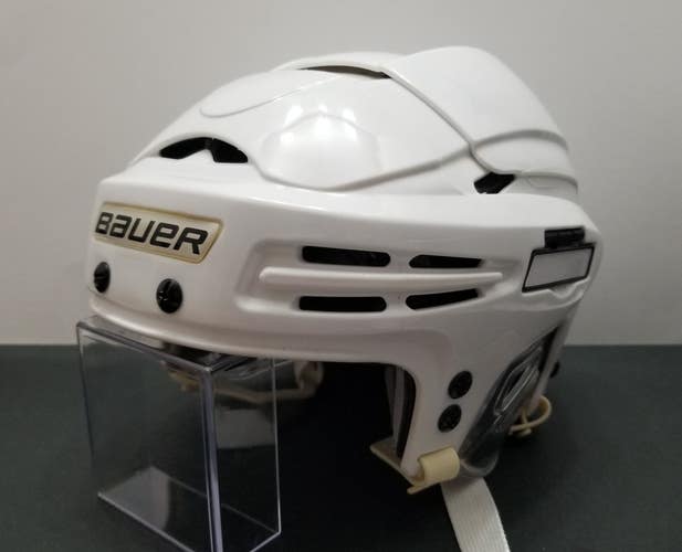 New Penguins NHL Pro Stock Bauer 9900 White Ice Hockey Helmet Small