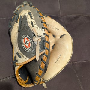 Catcher's RH Easton Ultra Lite UL24 Baseball Glove 33" (Used)