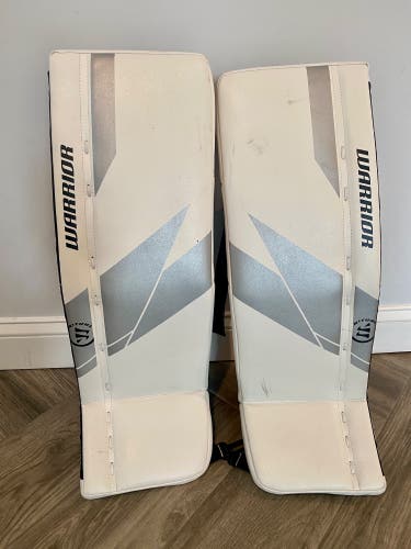 24" Warrior Ritual G7 Goalie Leg Pads (Used)