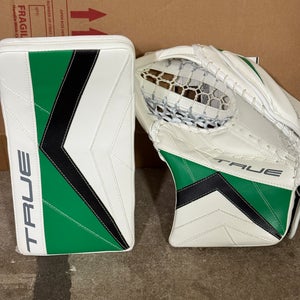 BRAND NEW True Catalyst PX3 580 Glove Set - Wedgewood