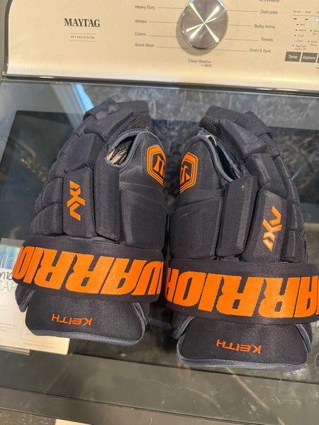 Oilers Duncan Keith Warrior AX1 Pro Gloves 14" (Used)