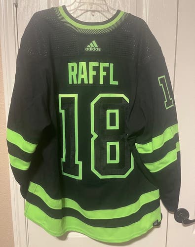 Michael Raffl Dallas Stars 2021/2022 Set 2 Blackout Game Worn Jersey