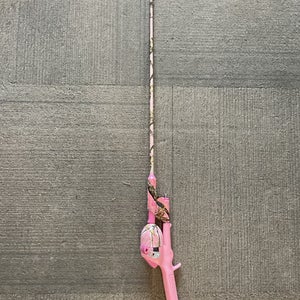 Used REAL TREE PINK CAMO FISHING ROD Rod and Reel Combo 11614-S000222502