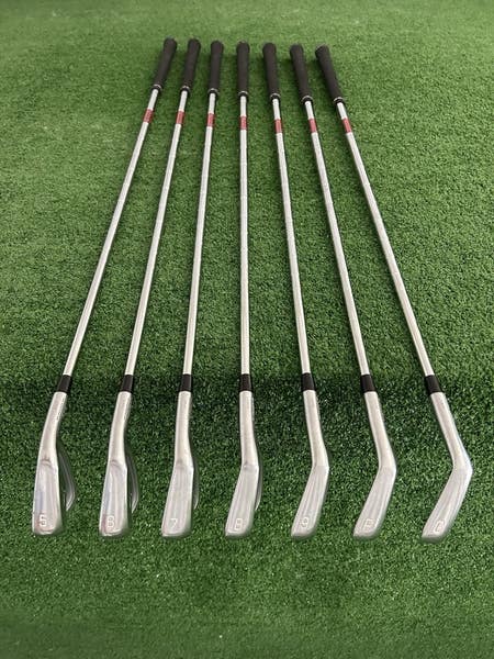 Mizuno Pro 243 Forged Iron Set 5-G / KBS Tour 130 X Extra Stiff +1