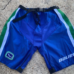 Bauer Supreme Pro Stock Pants Shell Vancouver Canucks 7692