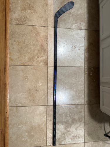 Senior CCM RibCor Trigger 10 Pro Right Handed Hockey Stick P28 (New)