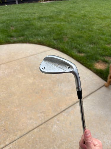 Men's TaylorMade Milled Grind 3 Right Handed Wedge Wedge Flex 54 Degree (Used)