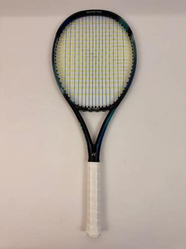 Yonex Ezone 98 2022, 4 1/4 Excellent 9/10