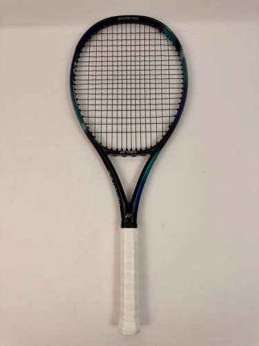 Yonex Ezone 98 2022, 4 1/4 Very Good Condition