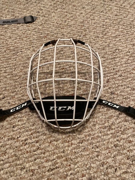 White Medium CCM Full Cage (Used)