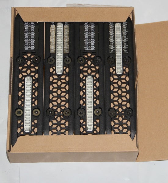 NEW  Tyrolia Head Ski Bindings base PRO SLR XM 215-339mm base/ track for ski bindings 4 pairs in box