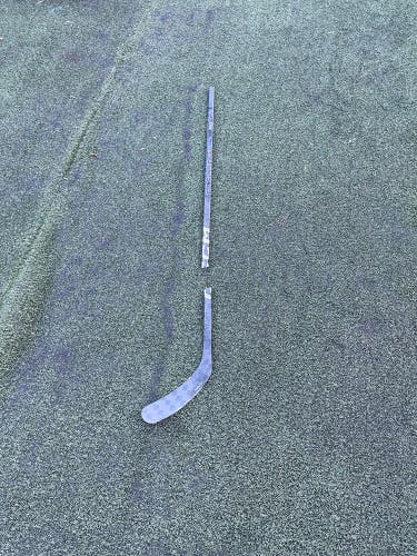 Broken Senior CCM RibCor Trigger 9 Pro Right Handed Hockey Stick P29 (Used)