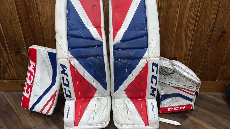 Matching Set - CCM Goalie Pads & Gloves - Jr.