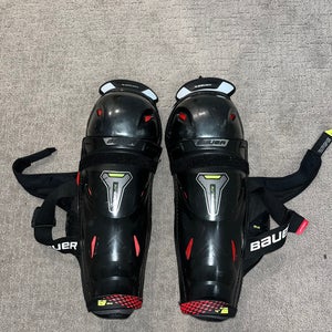 Intermediate Bauer Vapor Hyperlite 14" Shin Pads (Used)