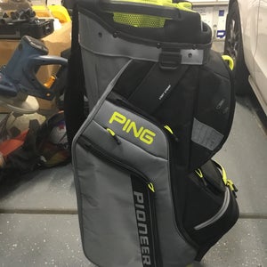 Men's Ping Pioneer Cart Bag (Used)