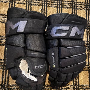 CCM 4-Roll Pro III Gloves 13" Pro Stock (Used)